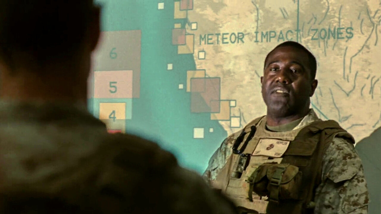 Battle Los Angeles (2011) | All hands on deck | "This Is Not A Meteor Shower"