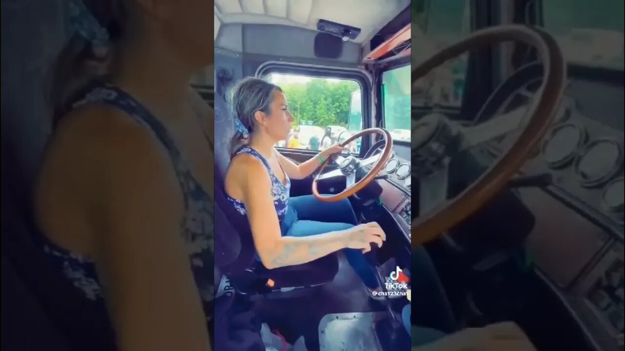 Chick Drag Racing A Truck