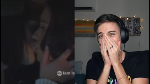 Emily and Paige Pretty Little Liars Reaction Part 1
