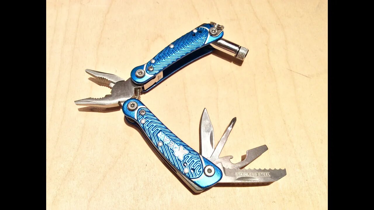 $5 X-Gear light blue multi-function sprocket series pocket tool with LED light