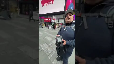جيت نصورو صورني | شوارع نيويورك 😂😂