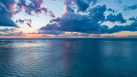 7 Hours of Relaxing Ocean Wave Sounds for Sleeping