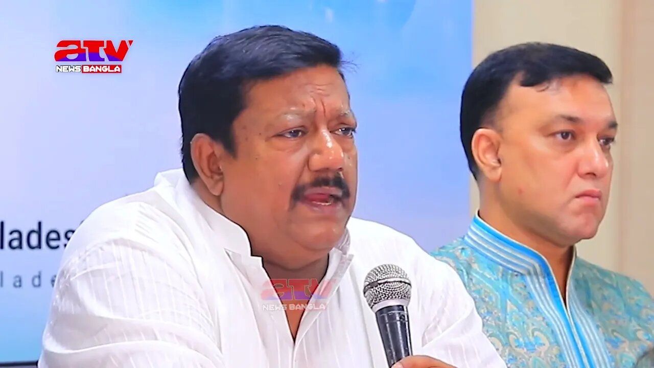 বিএনপিকে ধ্বংসাত্মক রাজনৈতিক দল হিসেবে উল্লেখ করে তিনি বলেন কবির বিন আনোয়ার