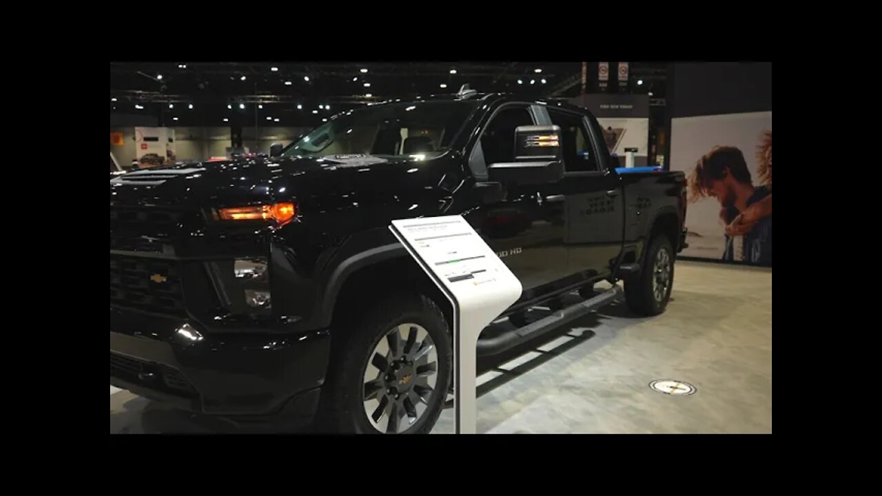 2022 Chevy Silverado 2500 Custom