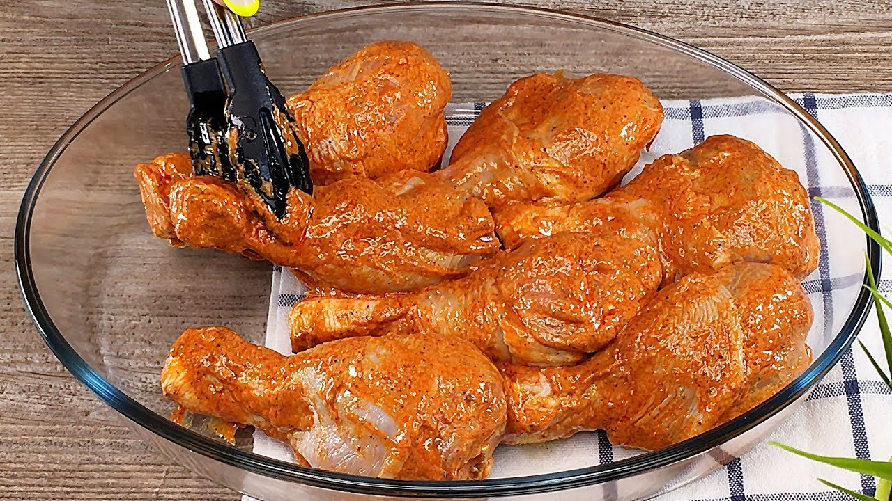 Delicious and quick recipe for chicken legs! Chicken legs in the oven in 10 minutes!