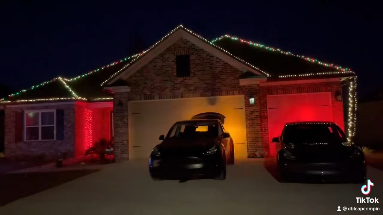 TESLA LightShow is lit 🔥