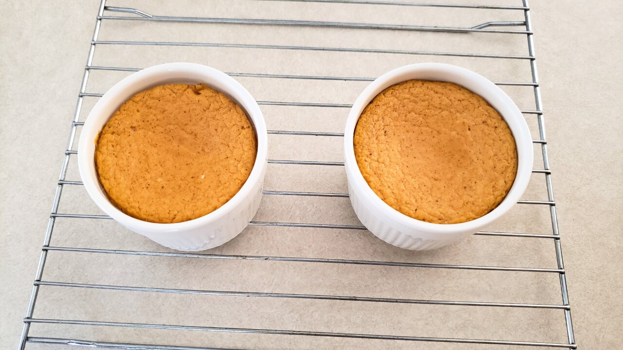 Individual Keto Pumpkin Spice Cottage Cheesecake