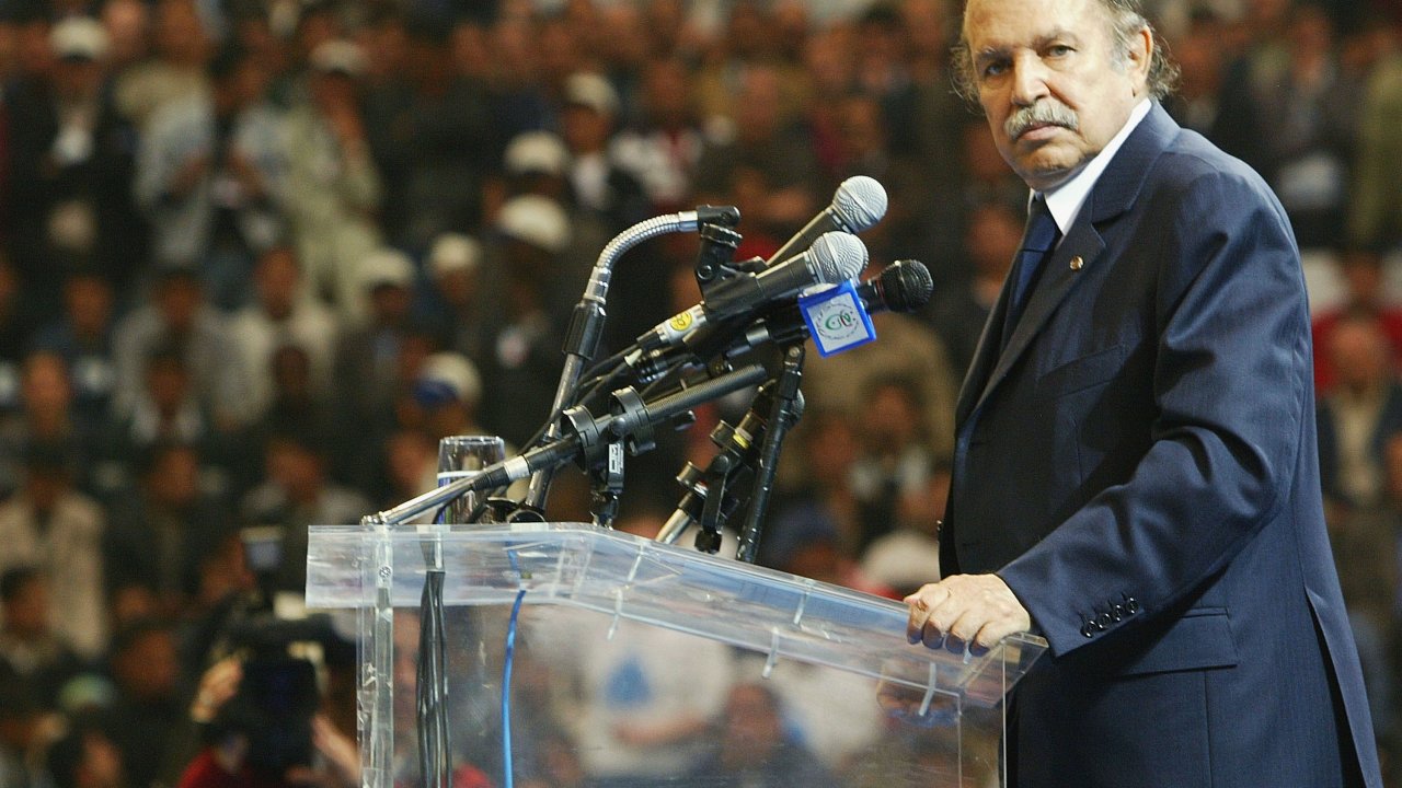 Algerian Parliament Names Interim President After Protests