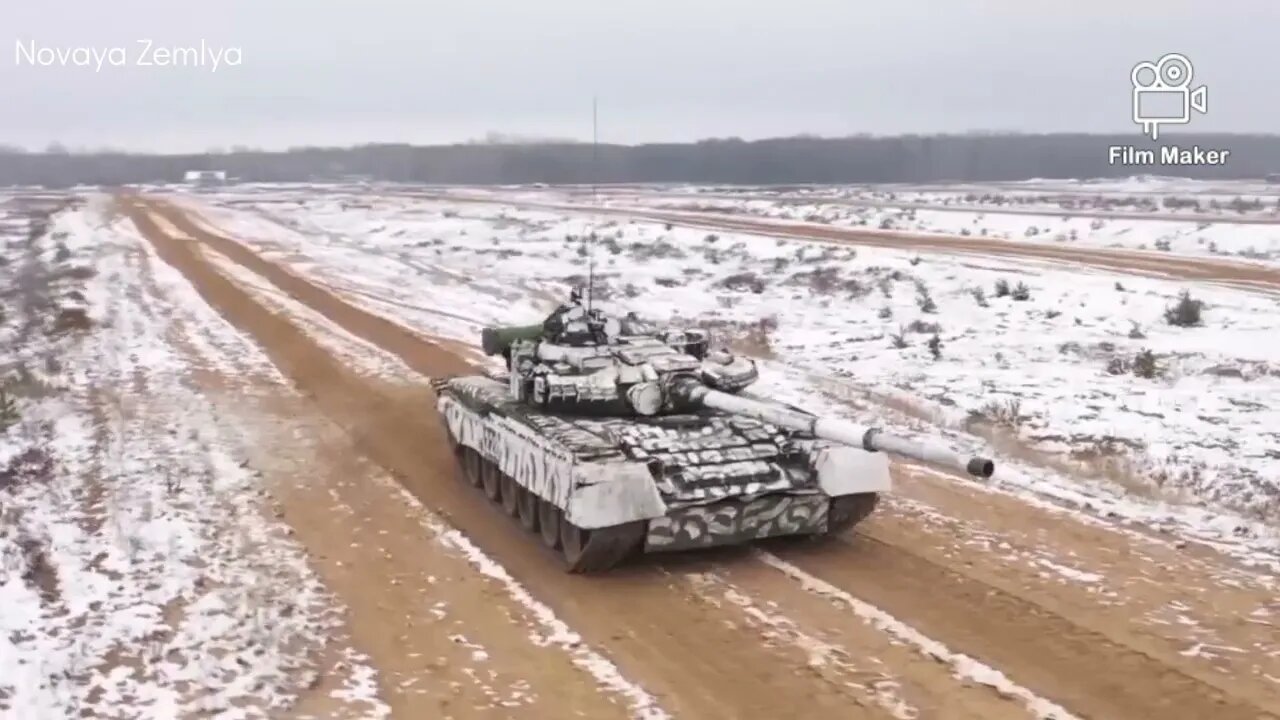 Russian Tank Brigade in winter camo conduct land maneuver exercise in Belarus: T-80s & BMP-1s