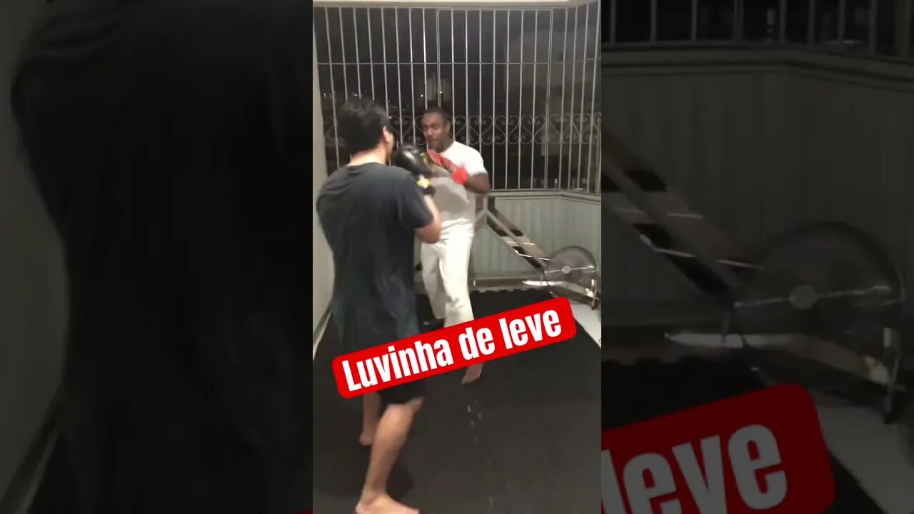 Luvinha de leve #segurança #aracaju #defesapessoal #kravmaga #esporte #luta #mma #proteção