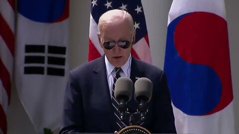 Biden Rambles About Having "Absolutely Authority...And The Sole Authority To Use A Nuclear Weapon"