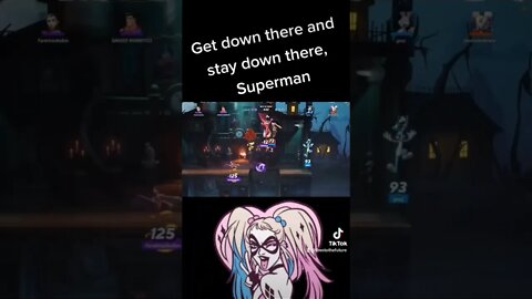 Harley Quinn SMACKING Superman