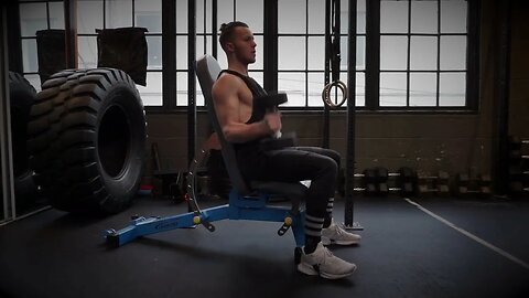 Dumbbell Bicep Curl Exercise Tutorial