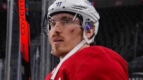 Brendan Gallagher quitte la glace le visage ensanglanté et ça fait réagir les fans