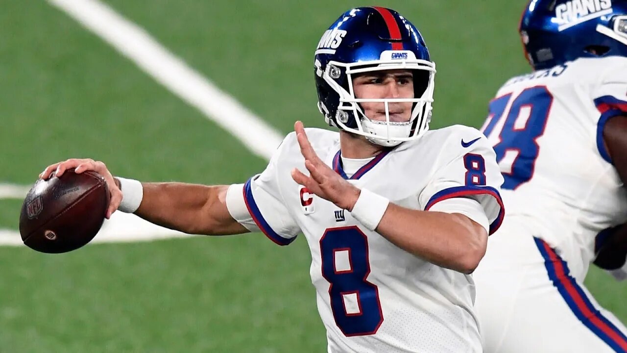 How Much Should Daniel Jones Get Paid This Offseason?