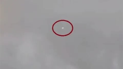 UFO Filmed During Indiana Tornadoes 2013