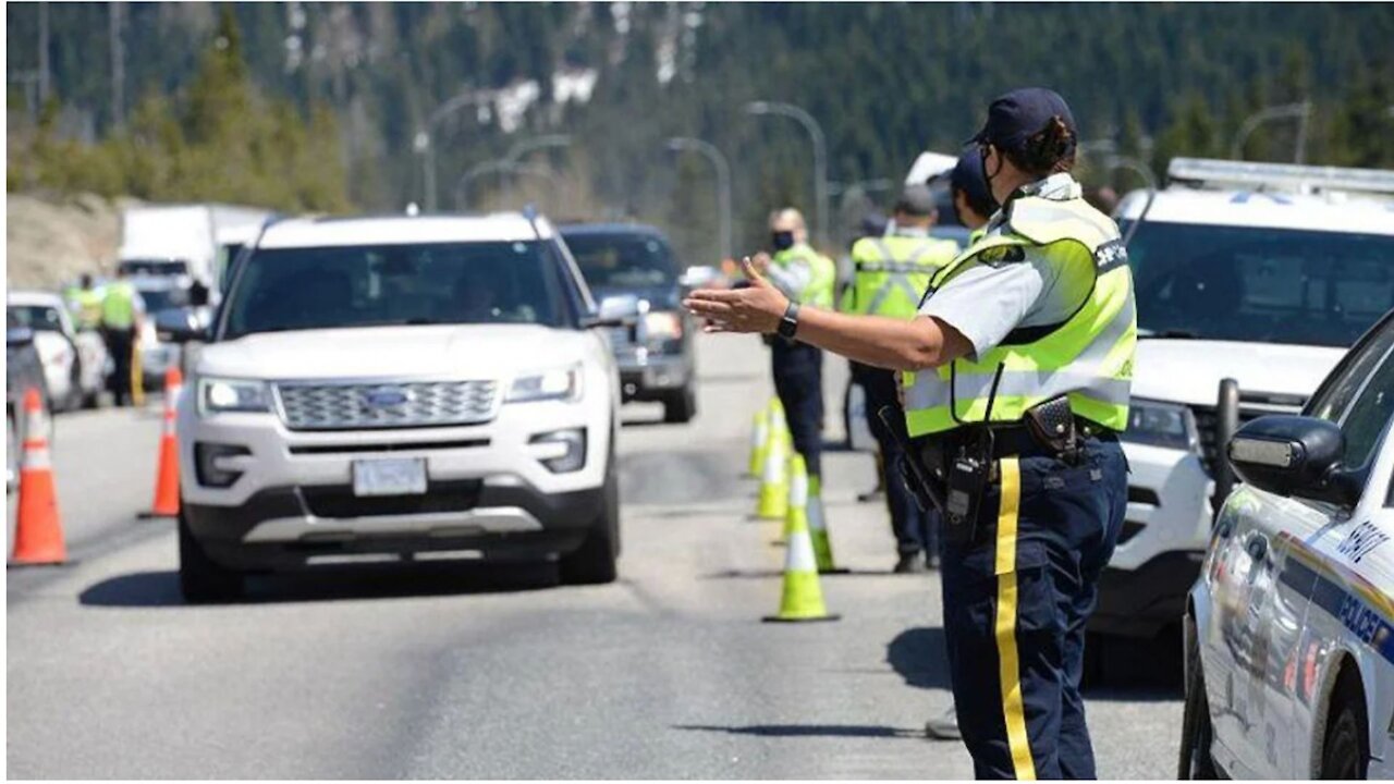 BC RCMP Are Ramping Up Travel Checks This Weekend & Here's What Happens If You Get Stopped