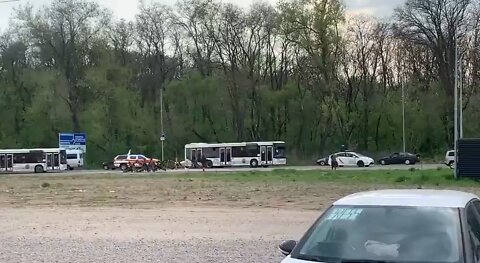 Video of several evacuation & Aid buses arriving in Zaporizhzhia around an hour ago