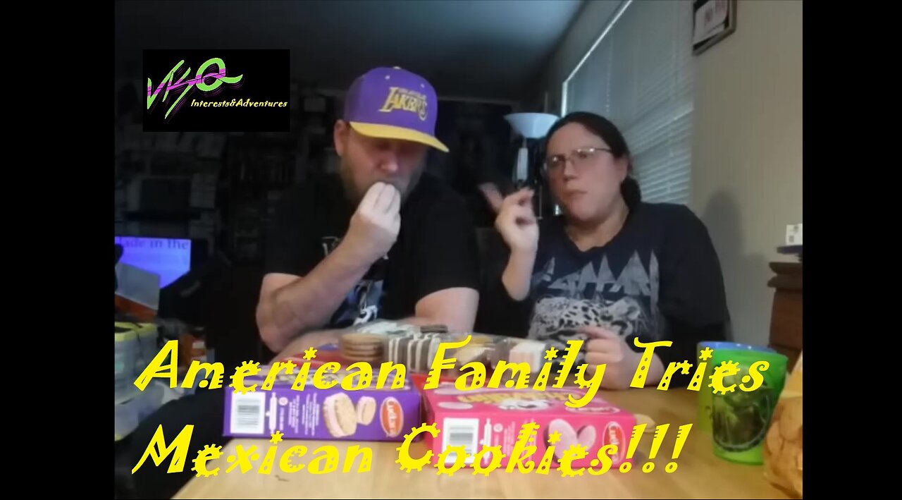 American Family Tries Mexican Cookies