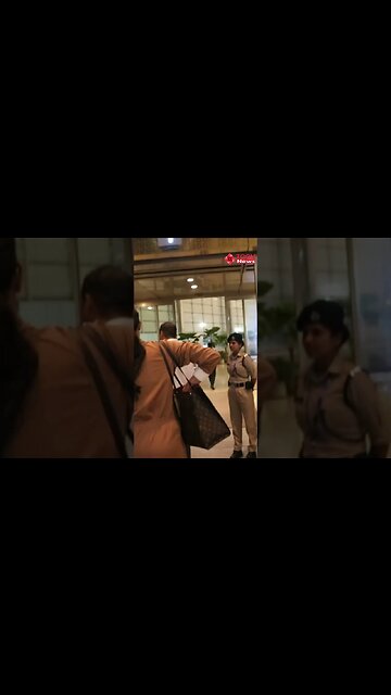 Deepika Padukone Spotted at Mumbai Airport 😍🔥📸✈️