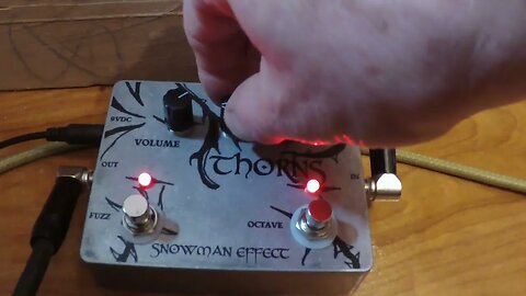 THORNS OCTAVE FUZZ