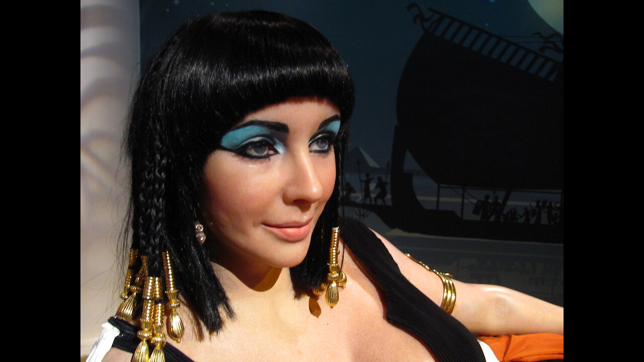 Why some thought Cleopatra was "ugly" ?