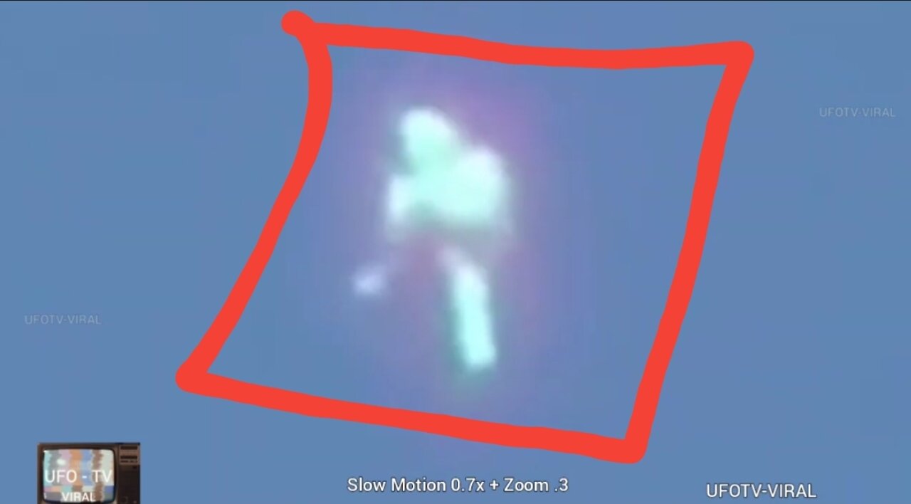 Shapeshifting UFO Over San Diego, California, Nov 22, 2021, UAP/UFO News. | UFOTV-VIRAL