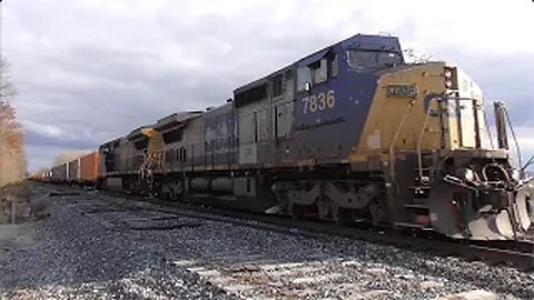 CSX I137 Intermodal Train from Sterling, Ohio November 11, 2023