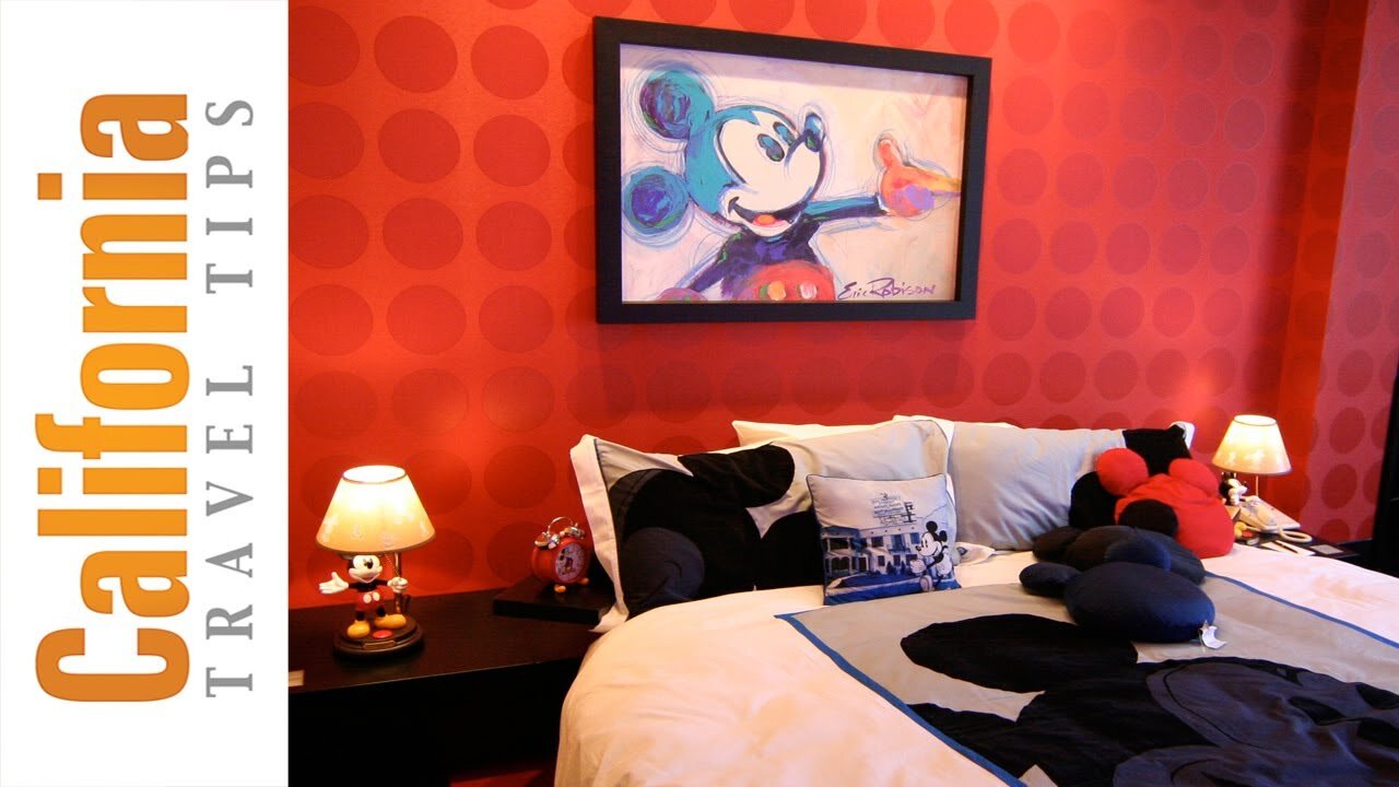 Disneyland Hotel Travel Guide & Review | California Travel Tips