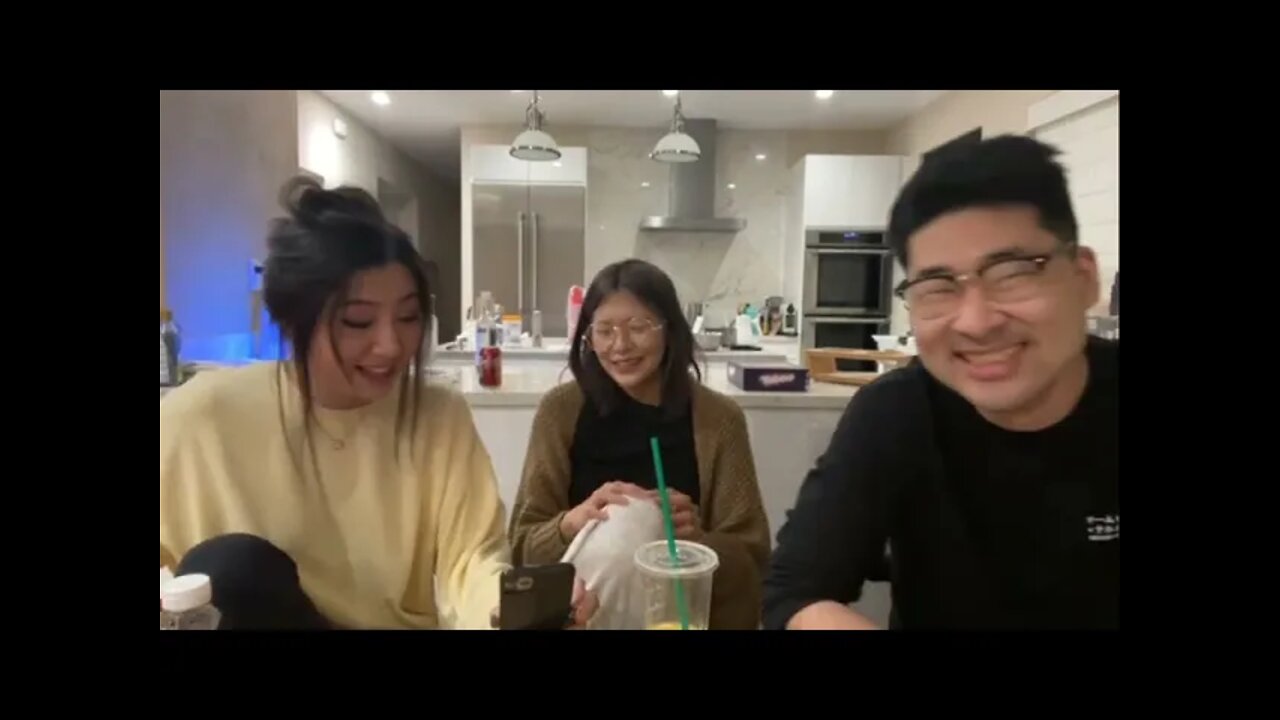 Leslie Cracked at Harry Potter