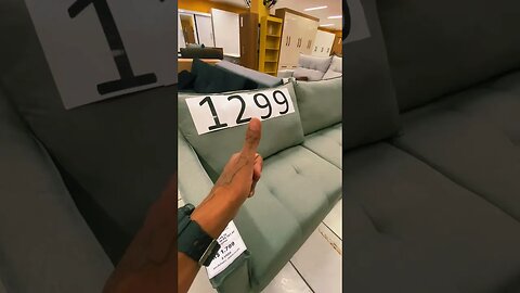 Descubra o conforto e a praticidade do Sofá Cama Berlim com características únicas!