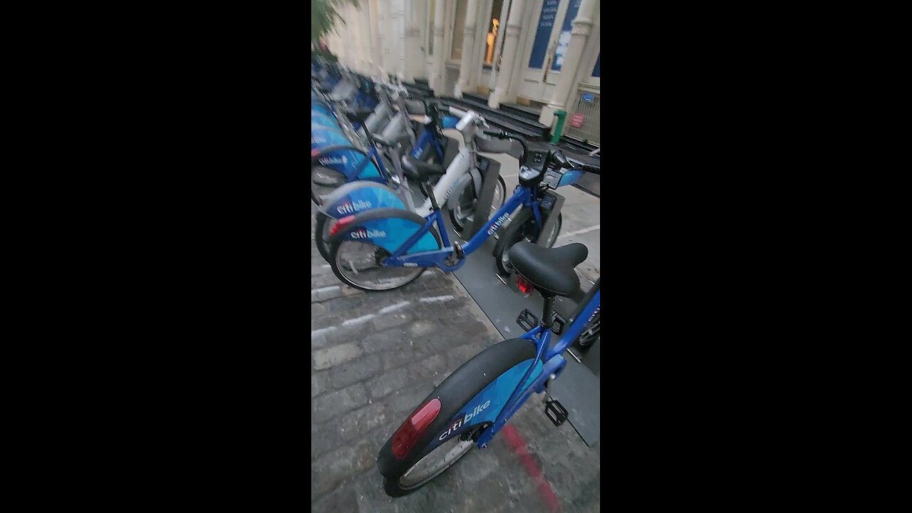 I love CitiBike. This is not a paid endorsement.