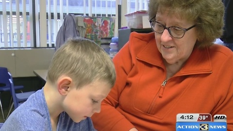 Metro schools celebrate "Grandfriends Day"