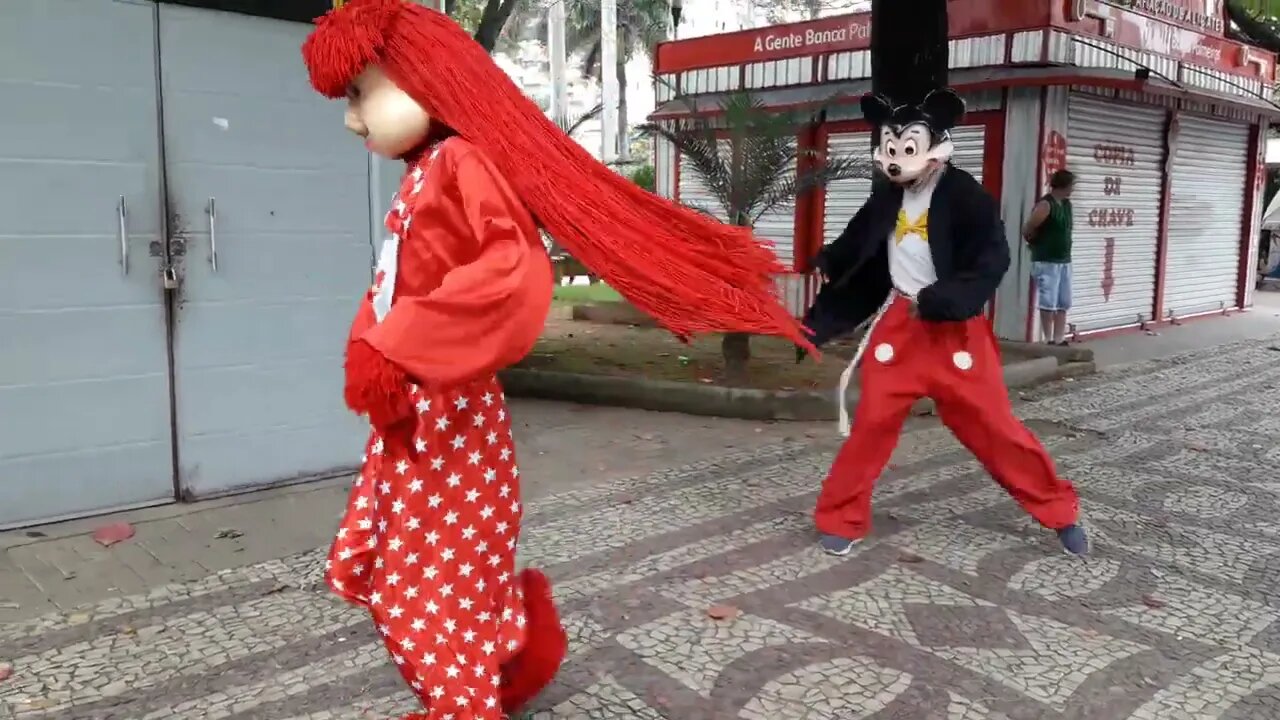 SUPER NINJAS, DANÇANDO FOFÃO, MICKEY MOUSE E HOMEM-ARANHA NA CARRETA DA ALEGRIA TRIPLO X, LIKE 32