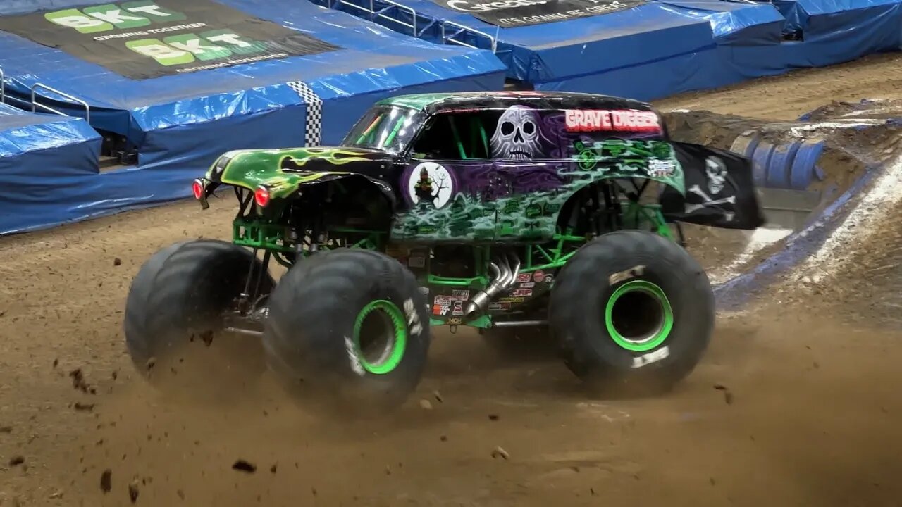 Monster Jam Los Angeles 2023 SHOW 5