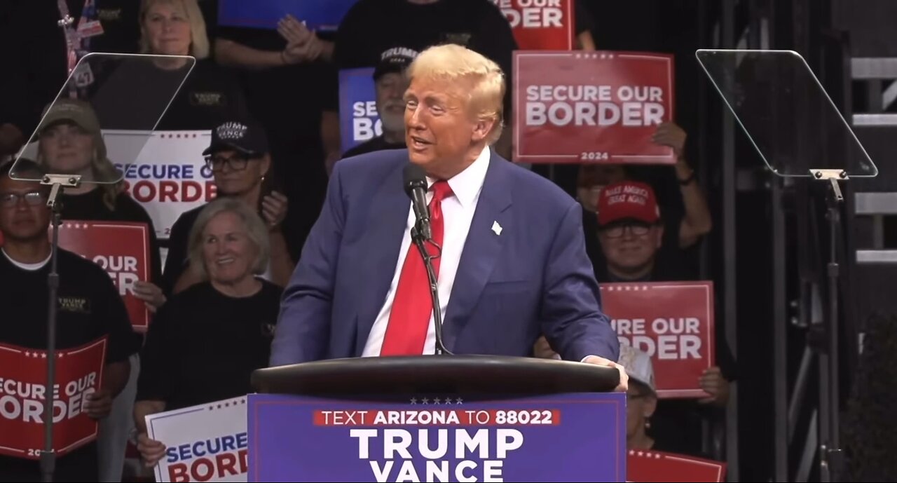 TRUMP WORLD’S SMARTEST! Crowd chants Trump: I AGREE over uncle John gene MIT story Prescott AZ rally