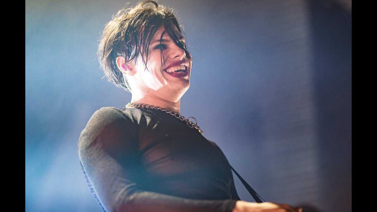 Yungblud feels the 'pressure' of being a role model