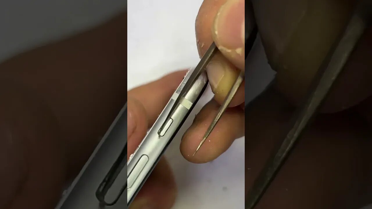 Cleaning IPhone Asmr