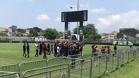 Time Sub-17 do Vasco comemorando o título do Carioca - Vasco 2x0 Flamengo