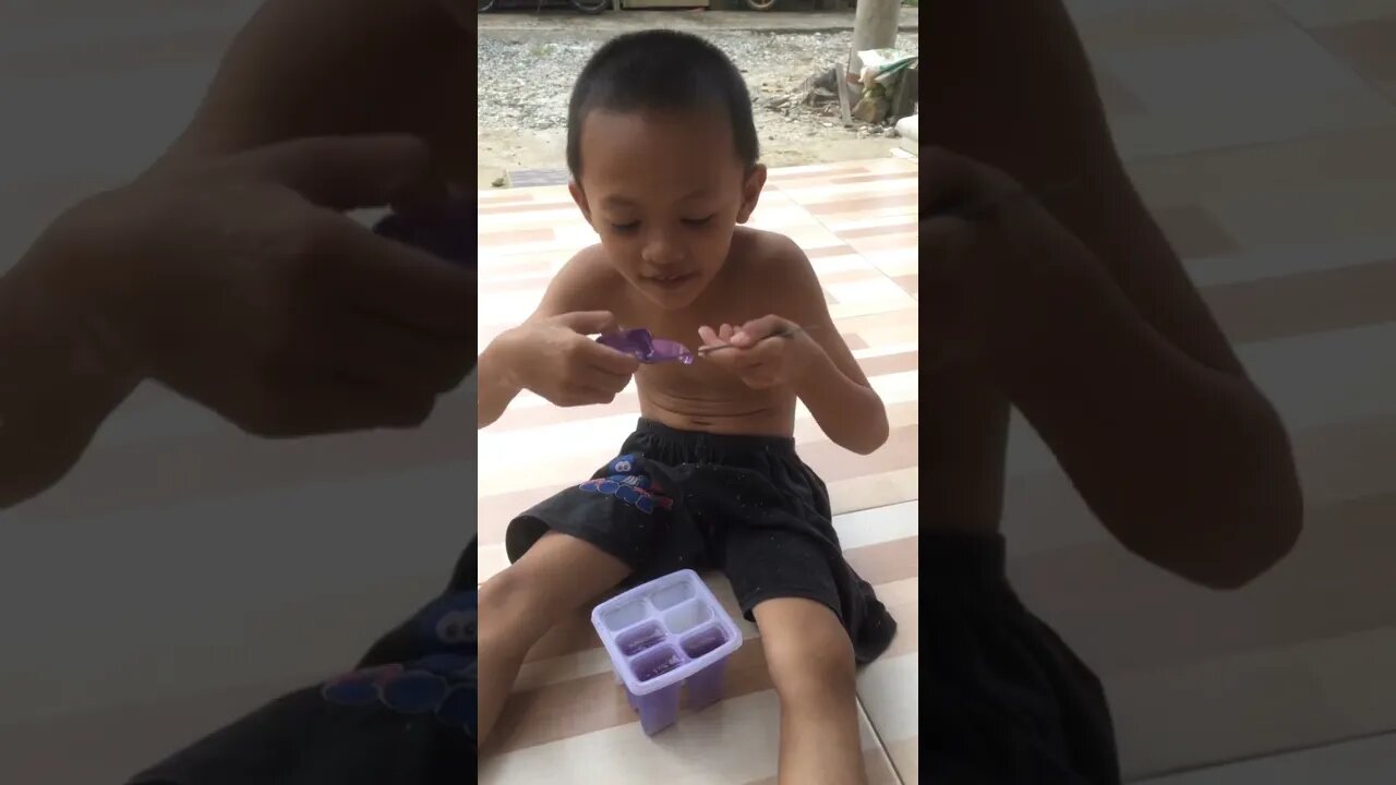 Yazid makan apa ??? Shorts