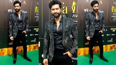 Vicky Kaushal Looks Dapper 😎🔥 as he Arrived on Greencarpet of IIFA Awards 2023 📸