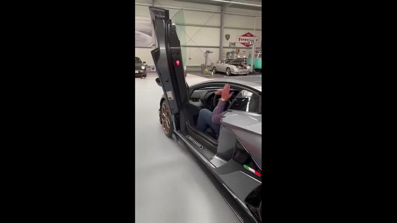 getting out from Supercars 😂😂