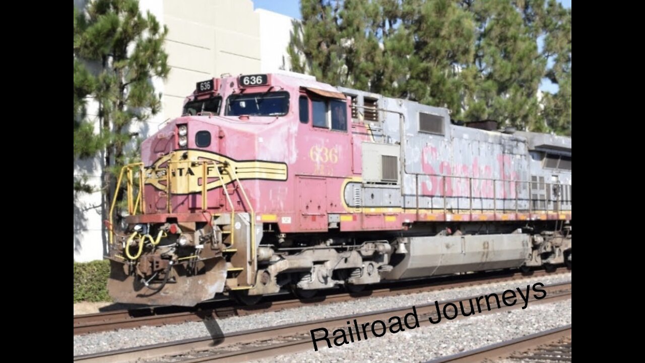 Rare Santa Fe war bonnet train