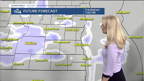 Light snow arrives Thursday afternoon