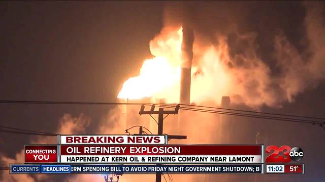 Oil Refinery fire near Lamont