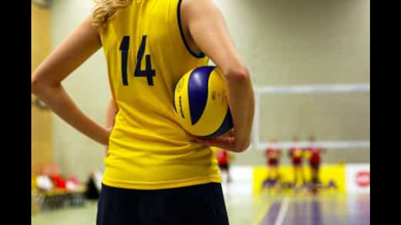 Cette joueuse réussit un coup incroyable lors d'un marche de volley