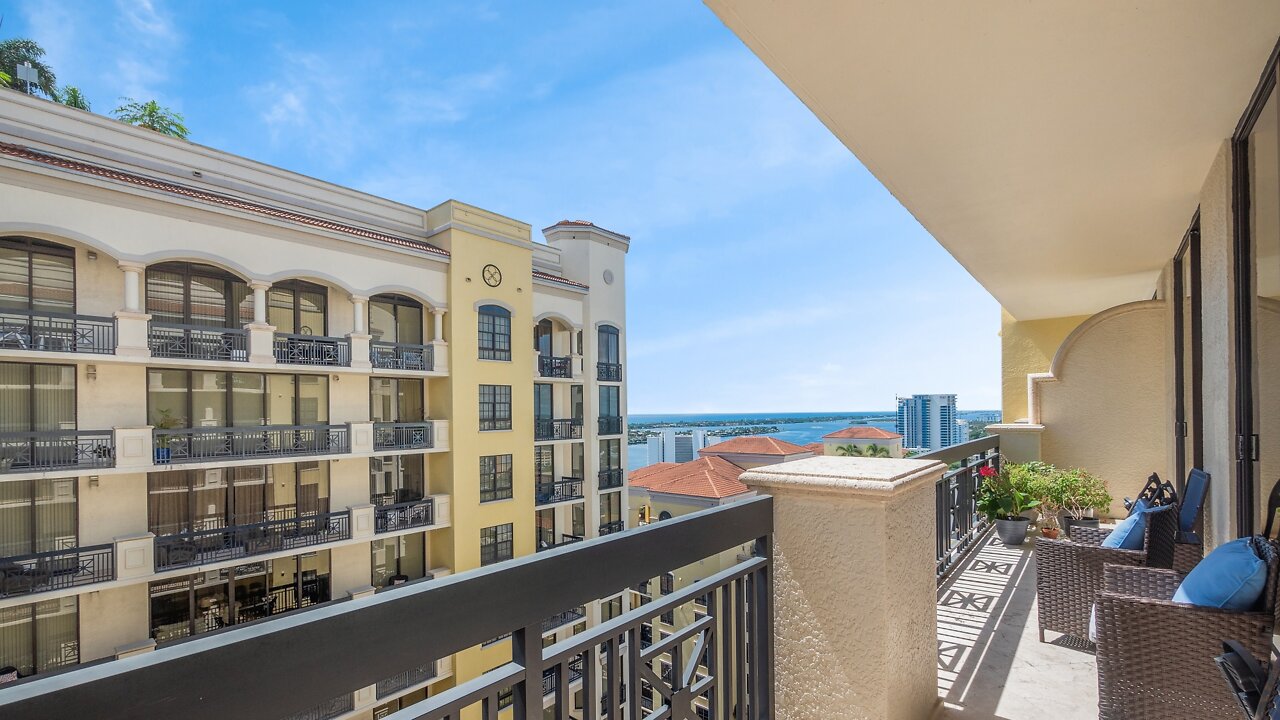 701 S Olive Ave #2004 4K Video