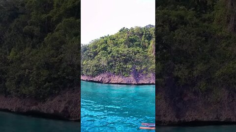 Beach Travel - Puerto Galera, Philippines