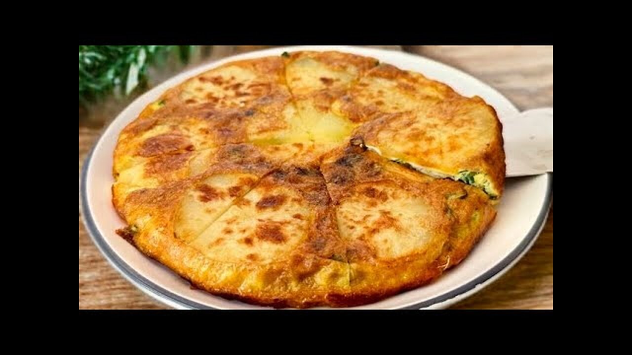 Potatoes with onions and 2 eggs! Quick recipe, perfect for breakfast Simple and quick recipe