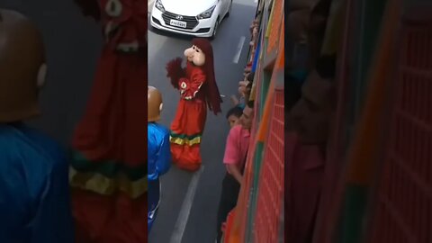 FOFÃO, O MÁSKARA E HOMEM-ARANHA DANÇANDO NA CARRETA DA ALEGRIA, LIKE